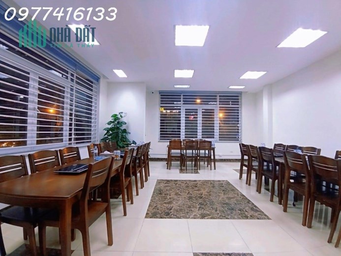 Siêu phẩm giảm 4 tỷ bán tòa VP mặt phố Vũ Phạm Hàm, Cầu Giấy 110m2, 7 tầng, căn góc