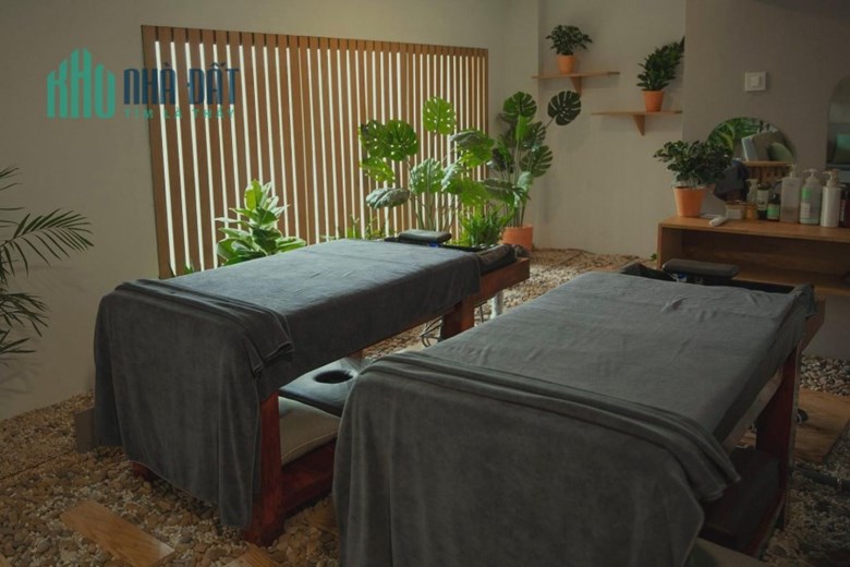 SANG NHƯỢNG SPA ĐƯỜNG HOA CỰC PHẨM PHÚ NHUẬN