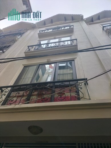 Bán nhà Ngọc Thụy ,Long Biên 4 tầng ,51 m2 ,Mt 4,4 m ,oto đỗ cửa giá nhỉnh 5 tỷ
