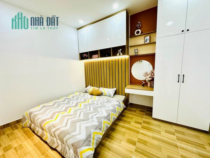 Bán rẻ Nhà HẻmÔTô ĐỗCửa TrườngChinh P13 Tân Bình,GầnEtown,55m2,2 tầng,5Tỷ2