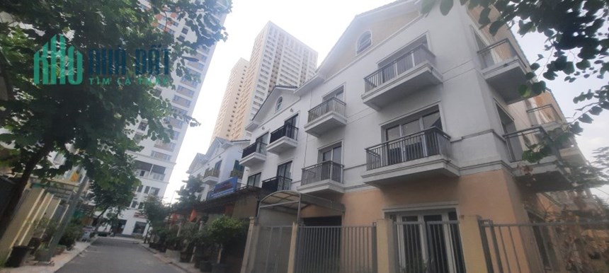 BIỆT THỰ LIỀN KỀ. KINH DOANH ĐẲNG CẤP. KHU TRUNG TÂM THƯƠNG MẠI BẶC NHẤT , TẠI ĐÔNG HỘI. DT 145M,