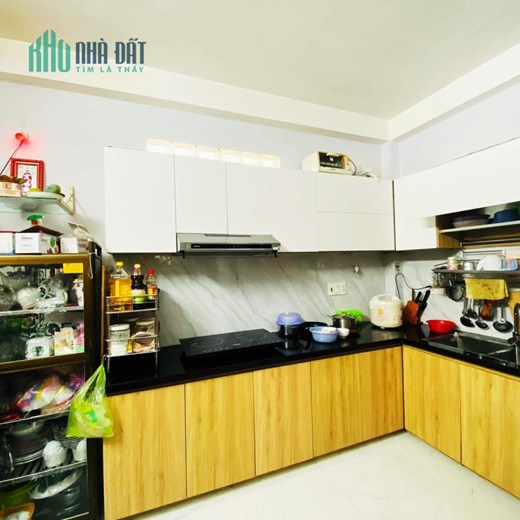Bán nhà đẹp Huỳnh Thiện lộc quận Tân Phú 4 x 11 -3T BTCT nhỉnh 5 ty TL