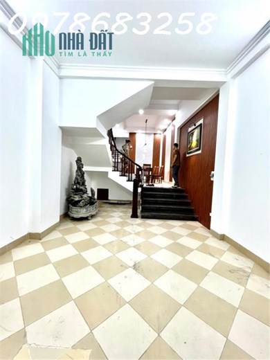 Bán nhà phố Hoàng Mai, 52m2, 5 tầng, mặt tiền 4m, giá nhỉnh 4,7 tỉ