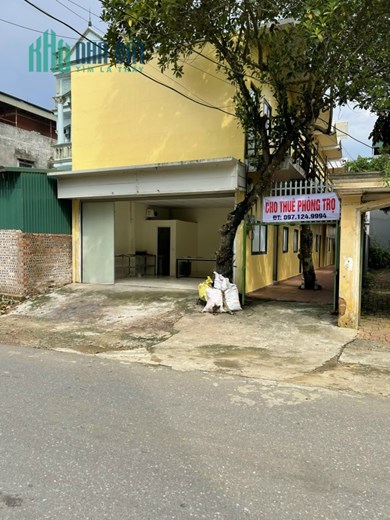 Chủ cần bán 303m2 hai mặt đường đang khai thác nhà trọ, gần ngay hồ Tân Xã, đường 2 ô tô tránh nhau.