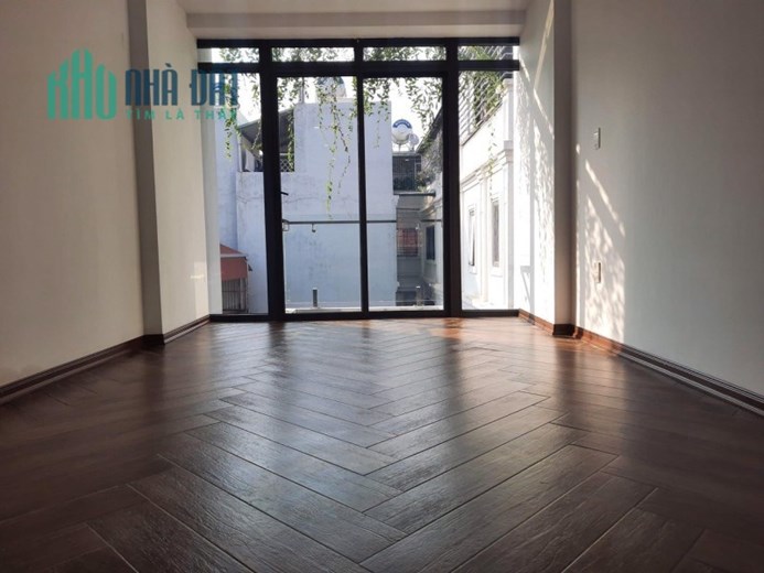 NHÀ ĐẸP BỒ ĐỀ - NGÕ THÔNG HỒNG TIẾN - Ô TÔ ĐỖ CỬA - GIÁ BÈO