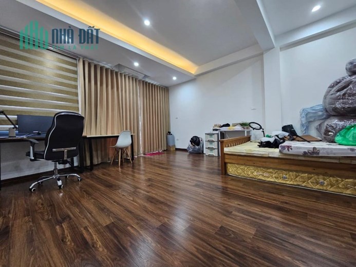 BÁN NHÀ LẠC TRUNG, Ô TÔ TRÁNH, PHÂN LÔ, KD, 80M2 4T MT5.5M, GIÁ 14.5 TỶ