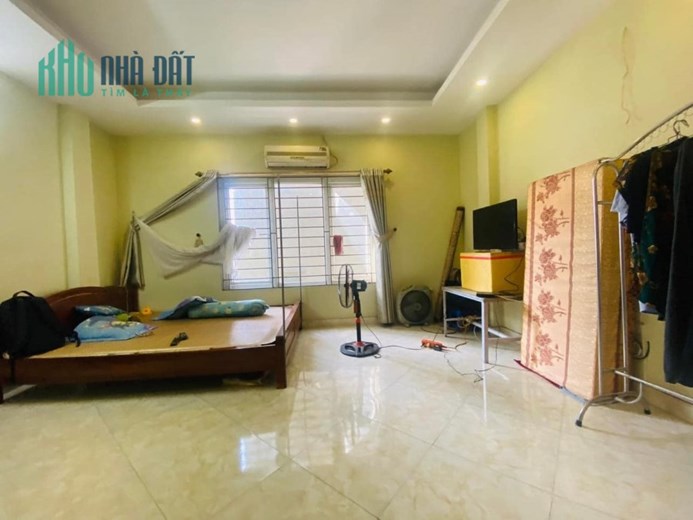 nhà đẹp giáp nhị - 5 tầng ở luôn - giá tốt khu vực - gần tt hành chính quận hoàng mai