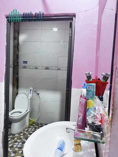 NHÀ RẺ , HẺM XE HƠI, 2 TẦNG ĐƯỜNG NGUYỄN DUY TRINH , LONG TRƯỜNG , QUẬN 9