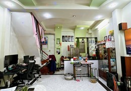 BÁN NHÀ HẺM 249 XÓM CHIẾU, PHƯỜNG 15 QUẬN 4 - 30M2