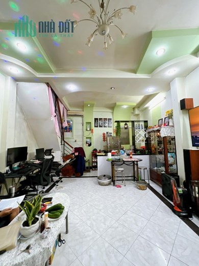 BÁN NHÀ HẺM 249 XÓM CHIẾU, PHƯỜNG 15 QUẬN 4 - 30M2
