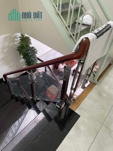 NHÀ 3 TẦNG GẦN NGÃ 4 BỐN XÃ - ĐƯỜNG BÌNH LONG 55m² ĐƯỜNG 4M XE HƠI TRÁNH 4.X TỶ