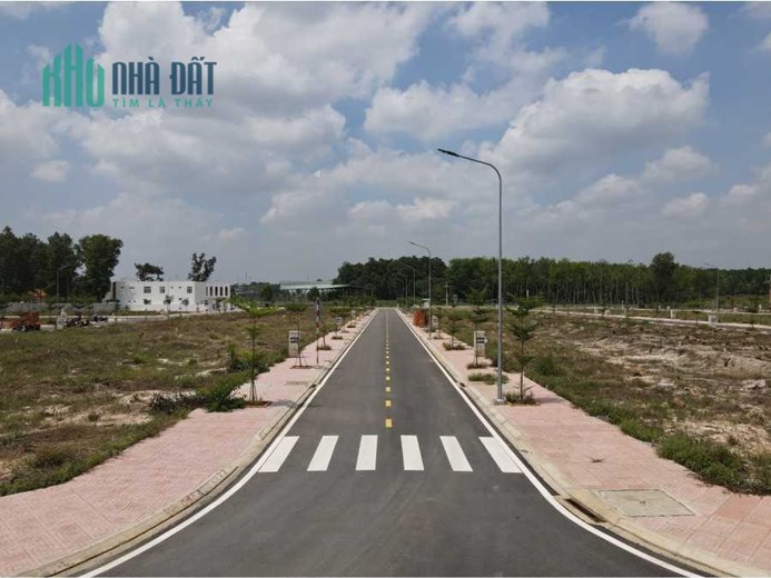 70m2 sổ sẵn mặt tiền DT741 chỉ 600 triệu