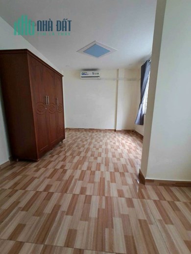 Cho Thuê Nhà Nguyên Căn 2pn,3wc, 1 trệt,  2 lầu, giá 6 triệu/tháng