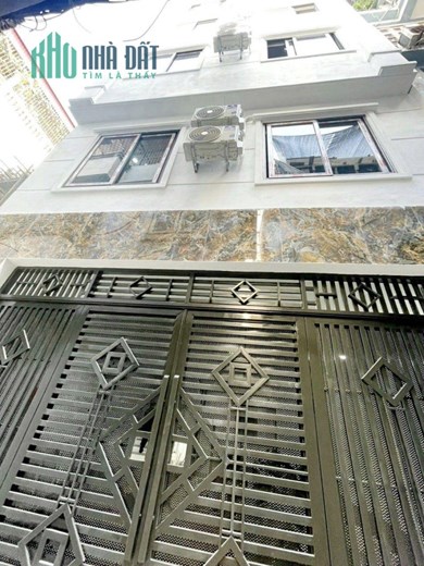 Gà đẻ trứng vàng,CCMN 191 Minh Khai 12PN khép kinh, doanh thu 60tr/th, chỉ 9.5 tỷ.