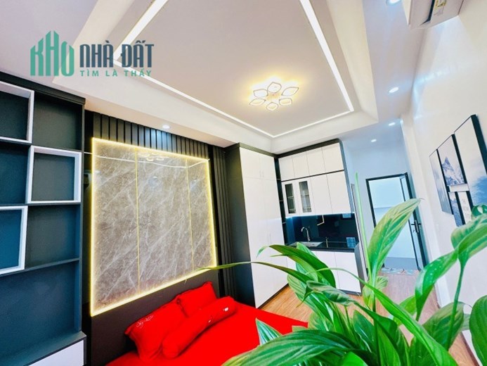 Bán nhà Nguyễn Trãi Thanh Xuân 40m 5 tầng 7 ngủ vừa ở vừa kinh doanh dòng tiền quá đẹp chỉ 5.15 tỷ