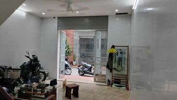 TRẦN QUỐC HOÀN, PHÂN LÔ, Ô TÔ ĐỖ CỬA 60M MT 6M, NHỈNH 13 TỶ