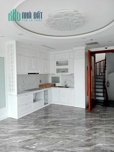 Bán tòa nhà 10 tầng, siêu đẹp, mặt phố Thái Hà Nguyễn Văn Tuyết Yên Lãng Đống Đa 75m2 giá 50 tỷ