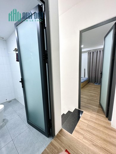 NHÀ ĐẸP FULL NỘI THẤT - 40M2 ĐƯỜNG BẠCH ĐẰNG, BÌNH THẠNH - GẦN CHỢ BÀ CHIỂU - CHỈ 3 TỶ XX