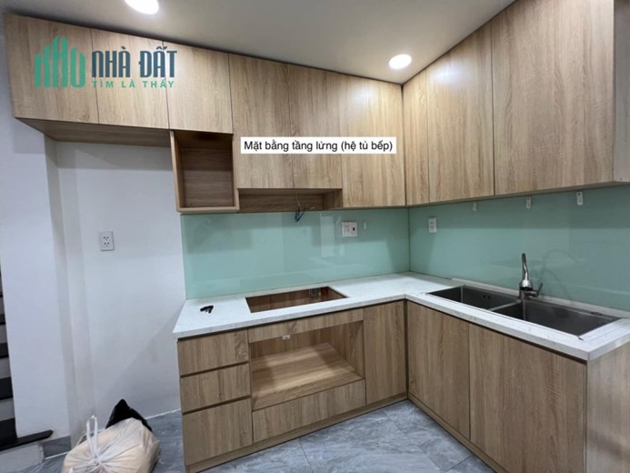 BÁN GẤP NHÀ PHÚ NHUẬN - 5.5M x 5.5M - 5 TẨNG BTCT - HOÀN CÔNG ĐỦ - NHỈNH 4 TỶ