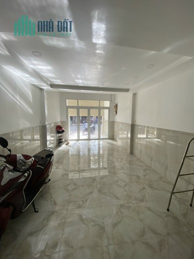 Hạ giá bán rẻ nhà phố tiện kinh donah 4 x 14m Lý Nam Đế F7Q11 TP.HCM