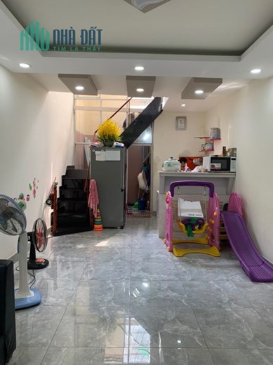 NHÀ ĐẸP XINH XẮN - Ở NGAY - ĐANG CHO THUÊ 12 TRIỆU/THÁNG