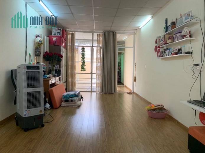 NHÀ ĐẸP XINH XẮN - Ở NGAY - ĐANG CHO THUÊ 12 TRIỆU/THÁNG