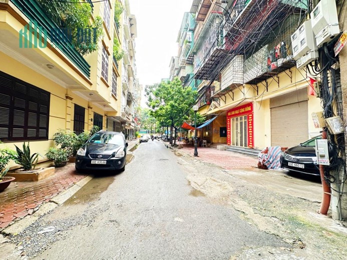 Bán nhà Khương Đình 50m2 3 tầng mặt ngõ  ô tô tránh cách hồ Hạ Đình 30m giá 6.75 tỷ
