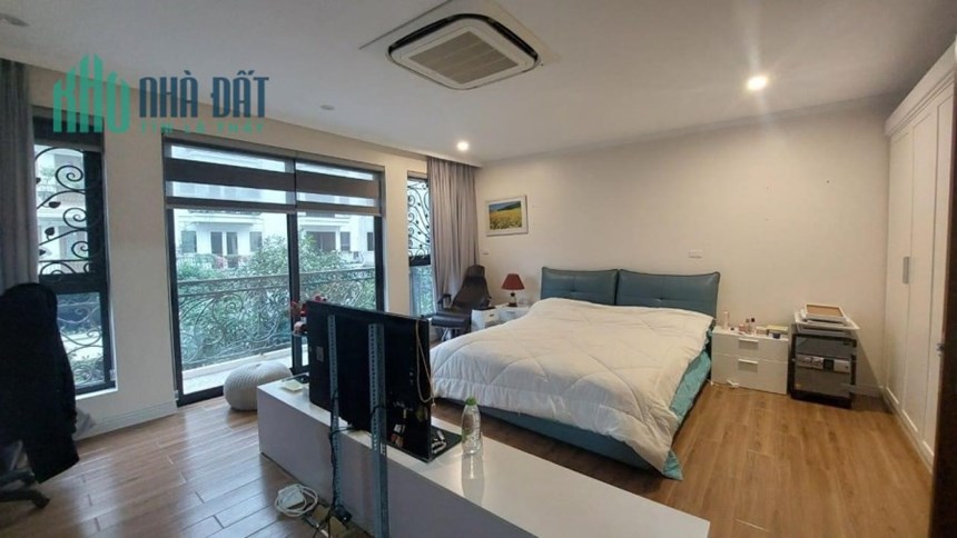 Biệt Thự Nam La Khê, lô góc, 2 mặt tiền, chào giá 16.99 tỷ