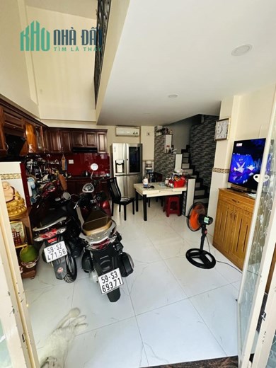 NHỈNH 5 TỶ CÓ NGAY NHÀ ĐẸP 5 TẦNG NỞ HẬU Ở BÌNH THẠNH - 30M2 - NỘI THẤT XỊN XÒ
