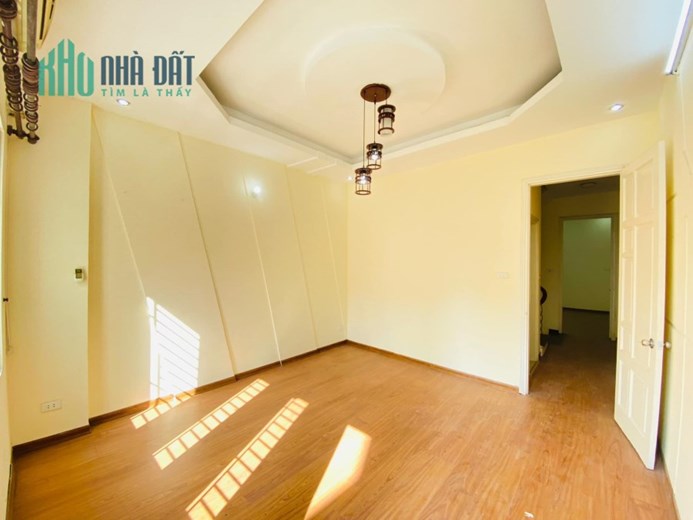 Bán nhà Nguyễn Thị Định 55m2 5 tầng ngõ ô tô tránh có vỉa hè kinh doanh tốt giá 8.5 tỷ