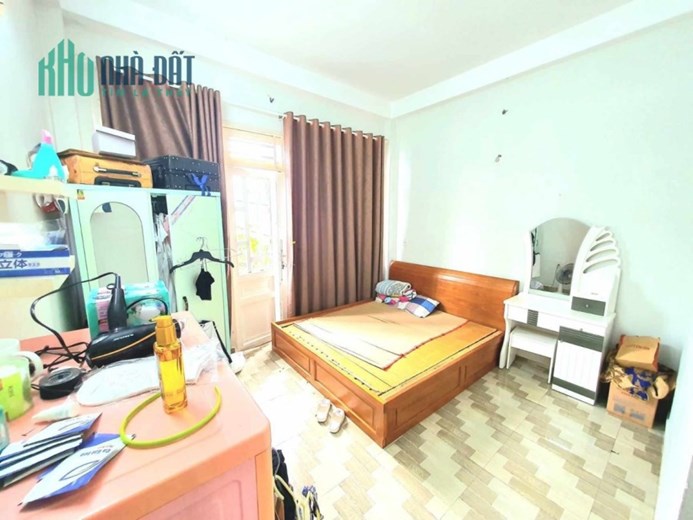 Ngộp Bán Nhà Phan Anh HXH 4,5 x19m - 3 tầng BTCT