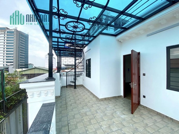 BÁN NHÀ NGUYỄN VĂN CỪ, LONG BIÊN GARA 2 ÔTÔ DT 70m2 x 6TẦNG THANG MÁY