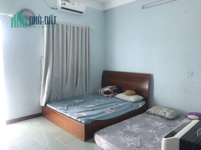 Nhà thuê 4 Tầng Mặt tiền đường Cao Lỗ 30m KDC Đồng Diều P4Q8. Giá : 25 triệu/th