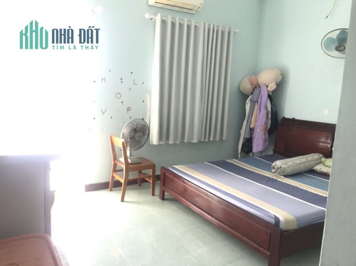 Nhà thuê 4 Tầng Mặt tiền đường Cao Lỗ 30m KDC Đồng Diều P4Q8. Giá : 25 triệu/th