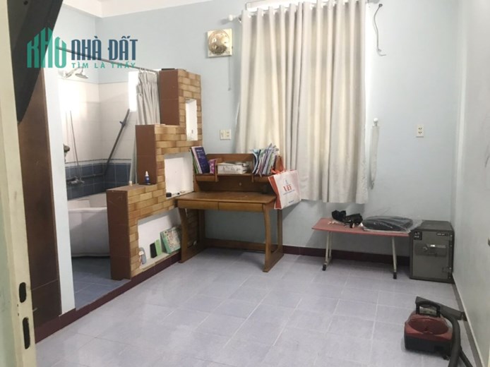 Nhà thuê 4 Tầng Mặt tiền đường Cao Lỗ 30m KDC Đồng Diều P4Q8. Giá : 25 triệu/th
