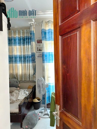 Nhà bán 4 Tầng Hẻm thông 4m 1873 Phạm Thế Hiển P6Q8