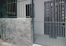 Nhà thuê - 100m2 hẻm Dương Bá Trạc P2Q8 - Giá : 12 Triệu