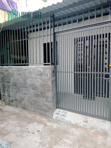 Nhà thuê - 100m2 hẻm Dương Bá Trạc P2Q8 - Giá : 12 Triệu