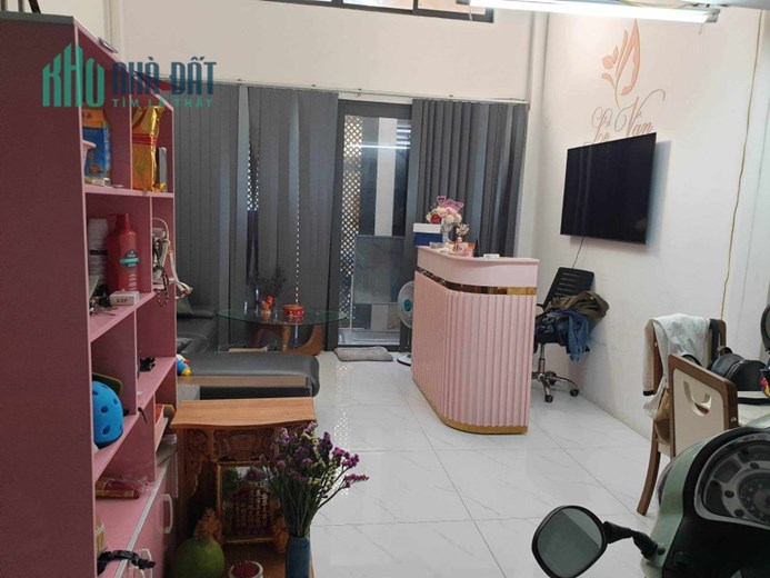 Nhà ngộp bank bán gấp Nguyễn Duy Dương P4 Quận 10, 40m2, giá chỉ 6,6 tỷ