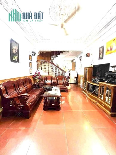 BÁN NHÀ TÂY SƠN, QUẬN ĐỐNG ĐA, MẶT NGÕ RỘNG, BA GÁC PHÓNG, 100M RA MẶT PHỐ, CHỈ 4.6 TỶ