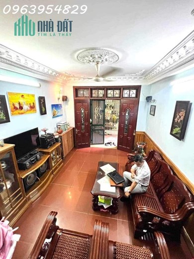 BÁN NHÀ TÂY SƠN, QUẬN ĐỐNG ĐA, MẶT NGÕ RỘNG, BA GÁC PHÓNG, 100M RA MẶT PHỐ, CHỈ 4.6 TỶ