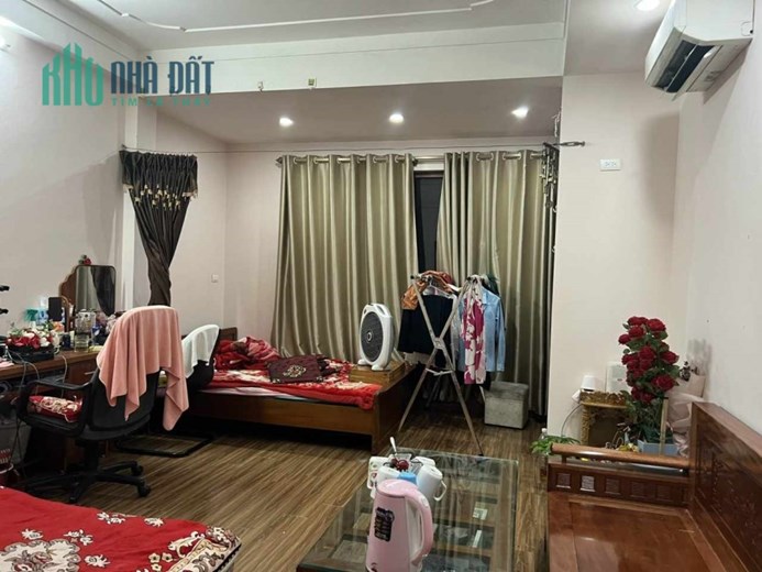 ''HIẾM'' Bán nhà phân lô Vũ Thạnh, 30m2*3T, ngõ thông, rộng, thoáng sáng, nhà đẹp, 3.3 tỷ