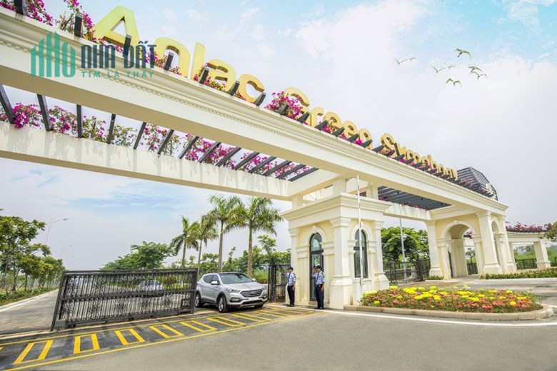 Mở bán căn hộ 2PN diện tích 71m2 đường Vành đai 3.5, CK đến 15%, full nội thất. LH: 0963208188
