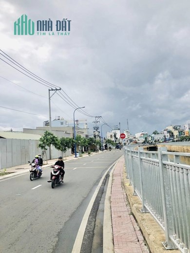 Bán nhà MT KD hạ chào 2,5 tỷ, Kênh Nước Đen, BHHA, Bình Tân, 100m2, 2 tầng, 60tr.m2