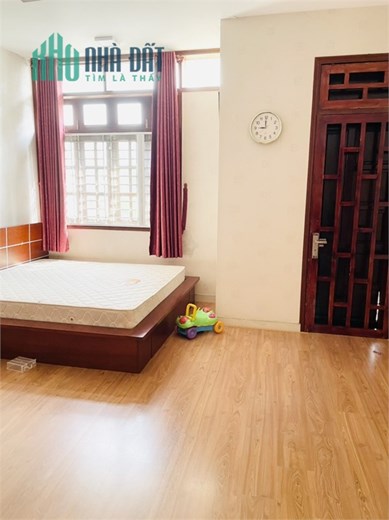 Nguyên Căn Hẻm xe hơi 236 đường Tân Mỹ, P.Tân Thuận Tây