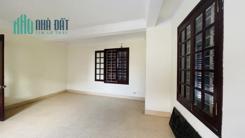 190M2 ĐẤT - DOÃN KẾ THIỆN - LÔ GÓC - MẶT NGÕ Ô TÔ TRÁNH - MẶT TIỀN 10M - PHÙ HỢP XÂY CAO TẦNG KINH