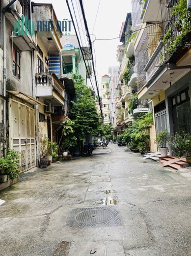 BÁN NHÀ CẦU GIẤY SÂN VƯỜN 122M MẶT TIỀN 6M NGÕ THÔNG TO NHƯ PHỐ, KINH DOANH