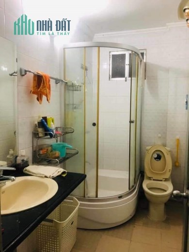 Bán nhà Tây Sơn 28m xây 5 tầng 3 phòng ngủ đẹp 3.3 tỷ