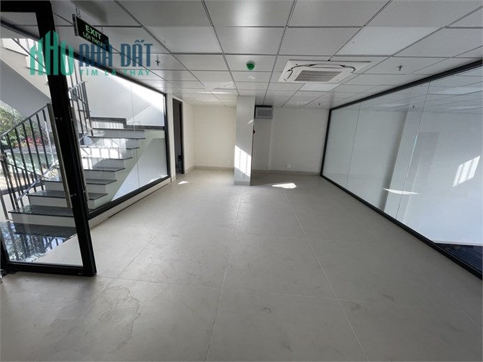 SÀN VĂN PHÒNG 120m2 đường Tạ Hiện, quận 2