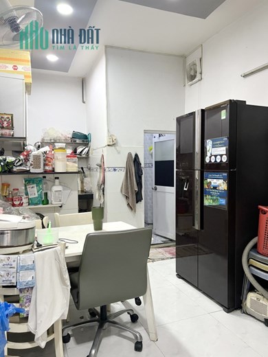 Nhà mới 2 tầng sát đường Liên Tỉnh 5 P5Q8 - Giá : 3.3 Tỷ
